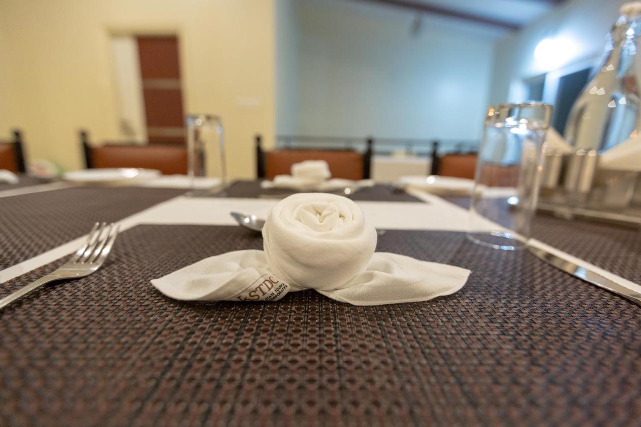 Kstdc Hotel Mayura Valley View Madikeri Eksteriør bilde